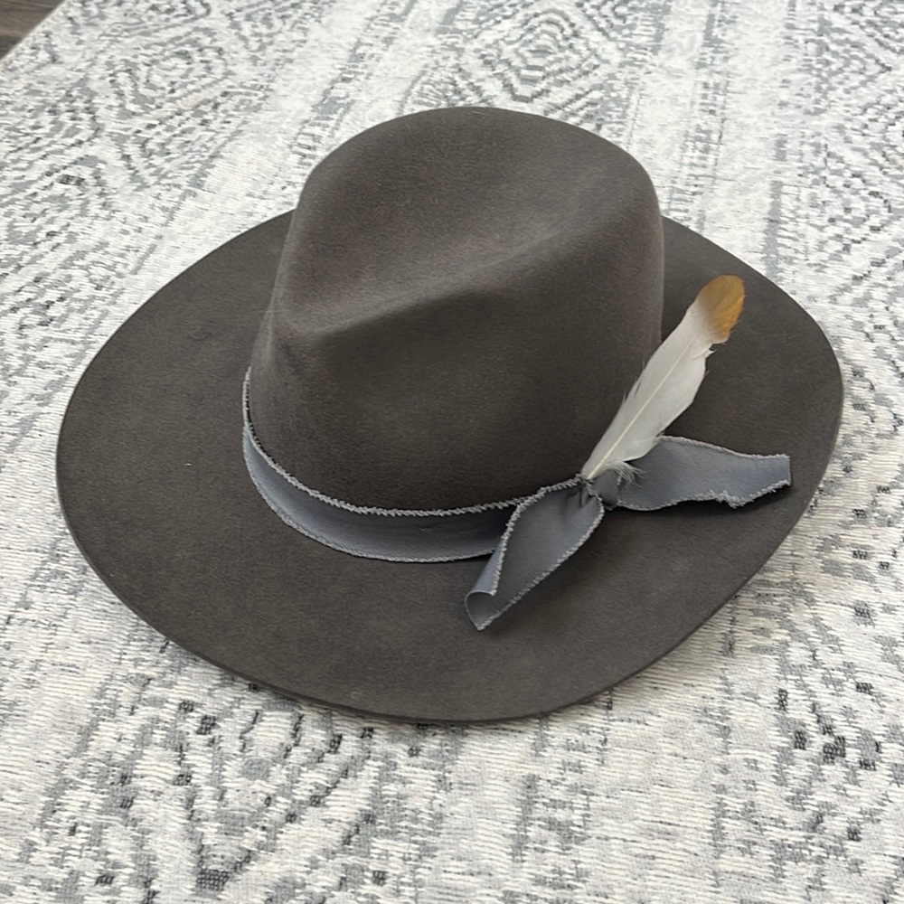 100% wool grey western/cowboy hat (make an offer!)